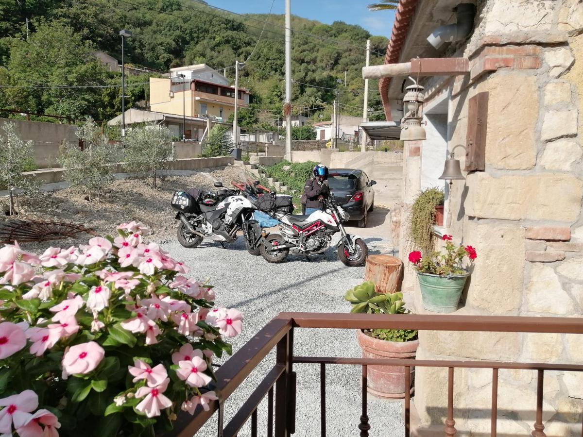 La Badia Hotel Messina Exterior photo